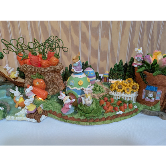 Vintage Rare Easter Parade Scene (Lights Up) by The San Francisco Music Box Co - Picture 6 of 15